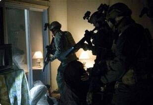 عرض أول فيلم عن تصفية بن لادن قبيل الانتخابات الأمريكية - فيديو عرض أول فيلم عن تصفية بن لادن قبيل الانتخابات الأمريكية - فيديو